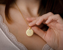 Įkelti vaizdą į galerijos rodinį, Pakabukas su unikaliu žvaigždžių žemėlapiu