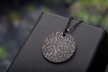 Įkelti vaizdą į galerijos rodinį, Pakabukas su unikaliu žvaigždžių žemėlapiu