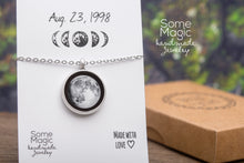 Įkelti vaizdą į galerijos rodinį, Pakabukas su Jūsų mėnuliu ☽