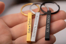 Įkelti vaizdą į galerijos rodinį, Raktų pakabukas su Jūsų tekstu