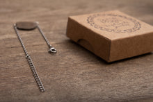 Įkelti vaizdą į galerijos rodinį, Apyrankė su unikaliu žvaigždėlapiu bei graviūra