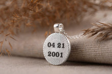 Įkelti vaizdą į galerijos rodinį, Pakabukas su Jūsų nuotrauka