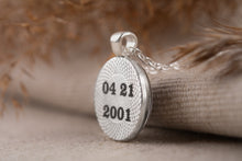 Įkelti vaizdą į galerijos rodinį, Pakabukas su Jūsų mėnuliu ☽