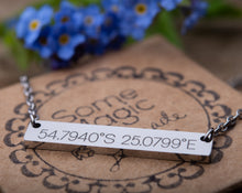 Įkelti vaizdą į galerijos rodinį, Pakabukas su Jūsų tekstu