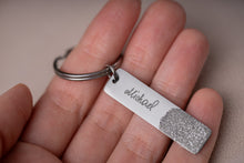 Įkelti vaizdą į galerijos rodinį, Raktų pakabukas su piršto antspaudu ir užrašu