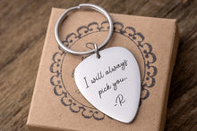 Įkelti vaizdą į galerijos rodinį, Raktų pakabukas mediatorius su piršto antspaudu