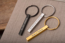 Įkelti vaizdą į galerijos rodinį, Raktų pakabukas su Jūsų tekstu