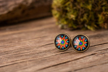 Įkelti vaizdą į galerijos rodinį, Auskarai vinukai "Mandala"