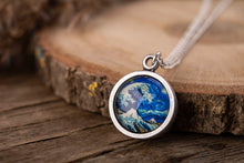 Įkelti vaizdą į galerijos rodinį, Pakabukas "Didžiosios bangos"