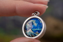 Įkelti vaizdą į galerijos rodinį, Pakabukas "Didžiosios bangos"