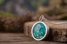 Įkelti vaizdą į galerijos rodinį, Pakabukas "Žydintys migdolai"