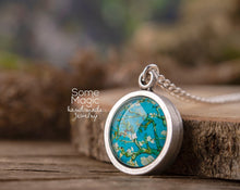 Įkelti vaizdą į galerijos rodinį, Pakabukas "Žydintys migdolai"