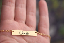 Įkelti vaizdą į galerijos rodinį, Pakabukas su Jūsų tekstu