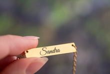 Įkelti vaizdą į galerijos rodinį, Pakabukas su Jūsų tekstu