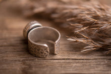 Įkelti vaizdą į galerijos rodinį, Reguliuojamo dydžio žiedas "Orionas"