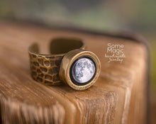 Įkelti vaizdą į galerijos rodinį, Žiedas su Jūsų mėnuliu ☽