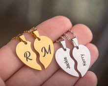 Įkelti vaizdą į galerijos rodinį, Du pakabukai - dvi širdies puselės ♥