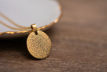 Įkelti vaizdą į galerijos rodinį, Pakabukas su unikaliu žvaigždžių žemėlapiu bei atvirute ♥