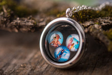 Įkelti vaizdą į galerijos rodinį, Amuletas su Jūsų nuotraukomis