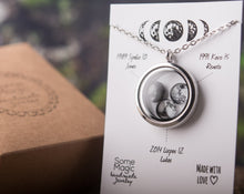 Įkelti vaizdą į galerijos rodinį, Pakabukas su Jūsų mėnuliais ☽