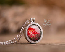 Įkelti vaizdą į galerijos rodinį, Pakabukas "Aguonos"