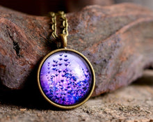 Įkelti vaizdą į galerijos rodinį, Pakabukas "Levandos"