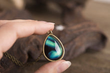 Įkelti vaizdą į galerijos rodinį, Pakabukas "Šiaurės pašvaistė"