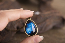 Įkelti vaizdą į galerijos rodinį, Pakabukas "Galaktika"