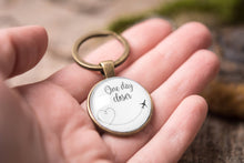 Įkelti vaizdą į galerijos rodinį, Raktų pakabukas su užrašu