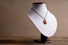 Įkelti vaizdą į galerijos rodinį, Pakabukas "Drugelis"