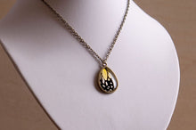 Įkelti vaizdą į galerijos rodinį, Pakabukas "Drugelis"