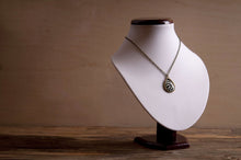 Įkelti vaizdą į galerijos rodinį, Pakabukas "Drugelis"