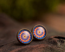 Įkelti vaizdą į galerijos rodinį, Auskarai vinukai "Mandala"