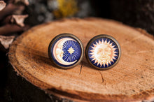 Įkelti vaizdą į galerijos rodinį, Auskarai vinukai "Mėnulis ir saulė"